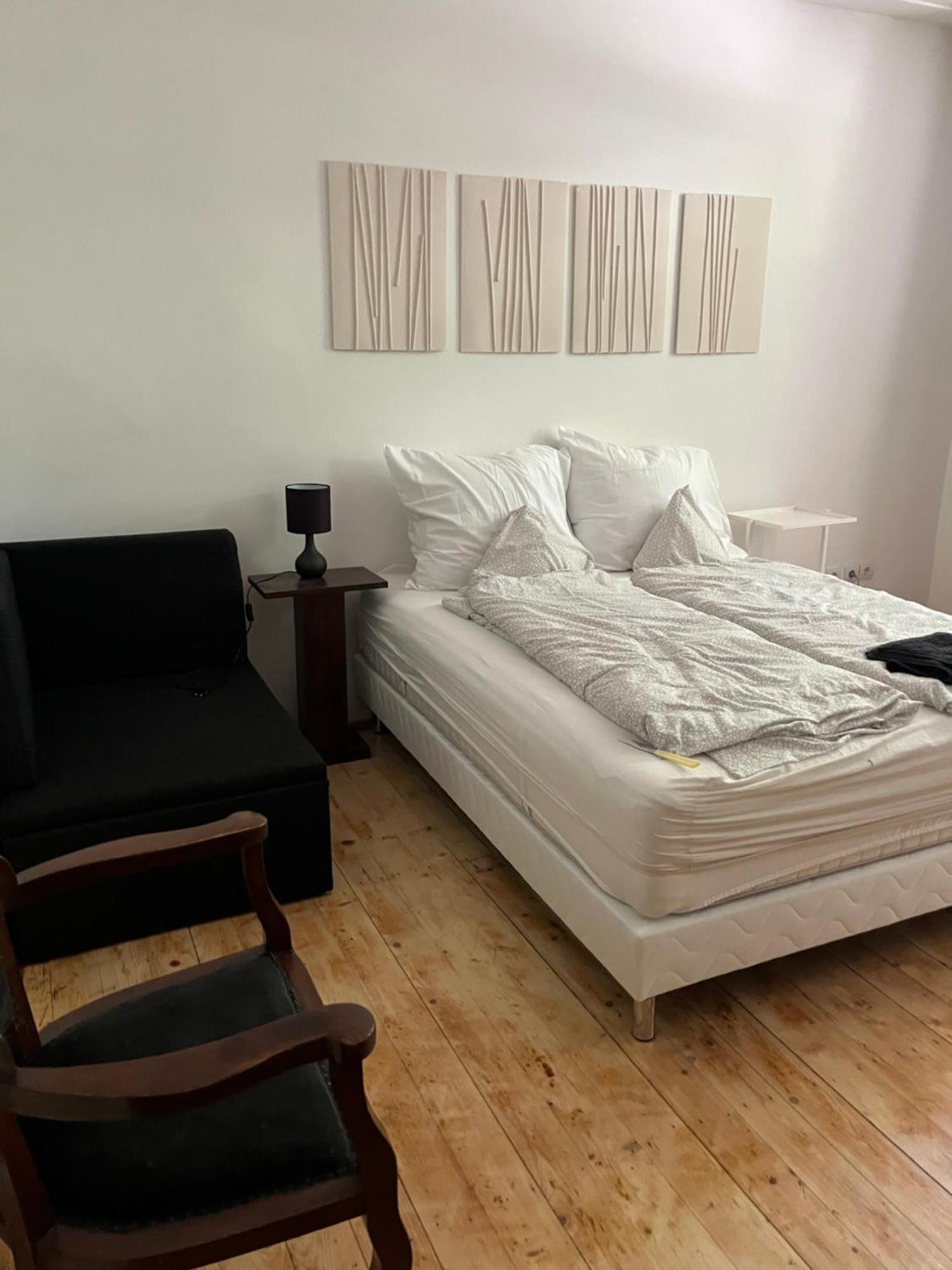 Utcara Nyilo Apartman 瓦茨 外观 照片
